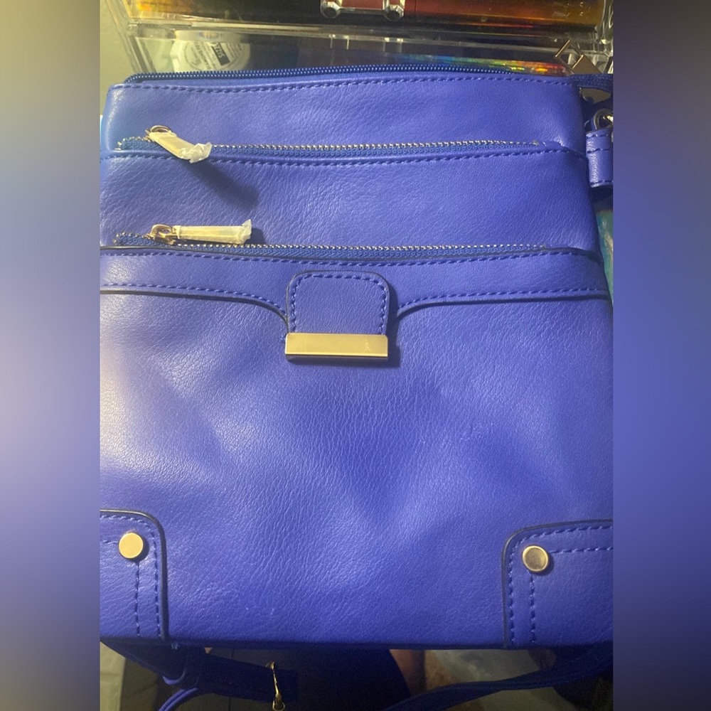 Isabelle Handbag Crossbody